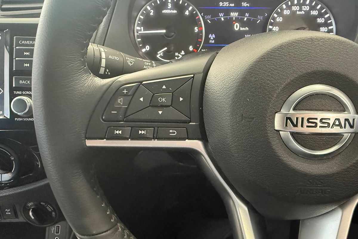 2021 Nissan Navara ST D23 4X4