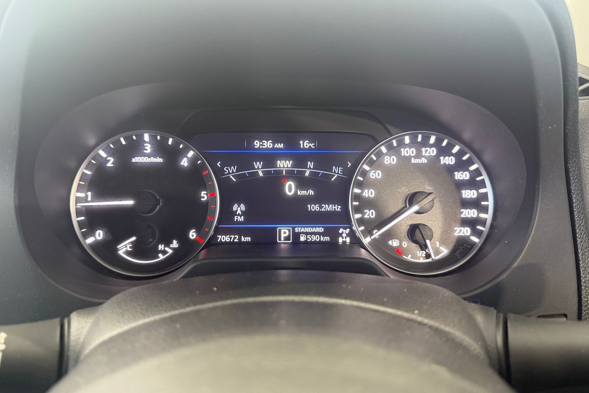 2021 Nissan Navara ST D23 4X4
