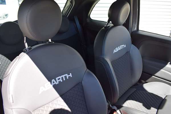 2023 Abarth 695 Competizione