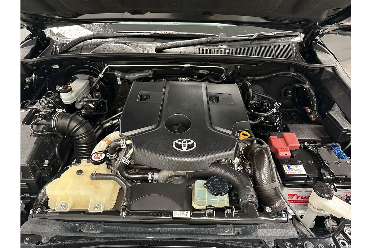 2021 Toyota Hilux SR5 GUN126R 4X4