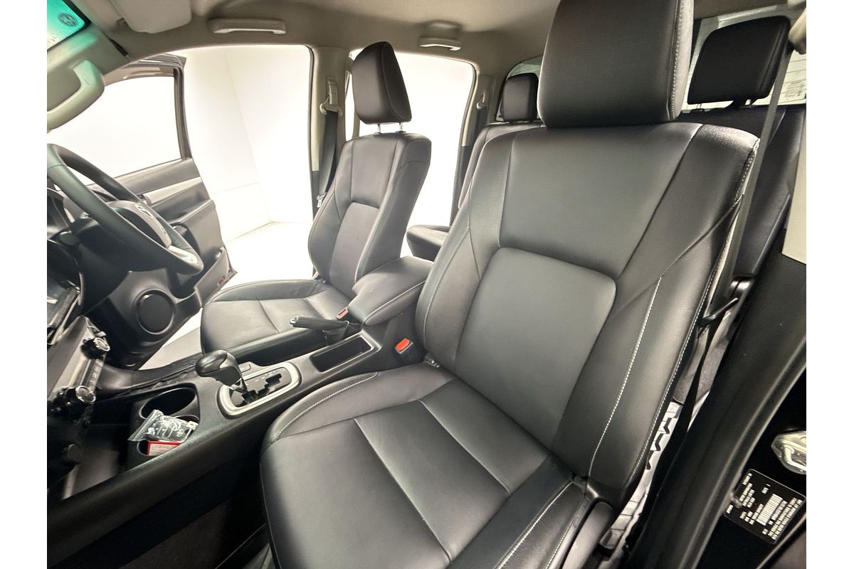 2021 Toyota Hilux SR5 GUN126R 4X4