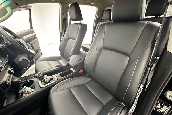 2021 Toyota Hilux SR5 GUN126R 4X4