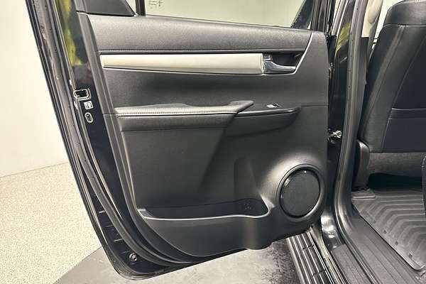 2021 Toyota Hilux SR5 GUN126R 4X4