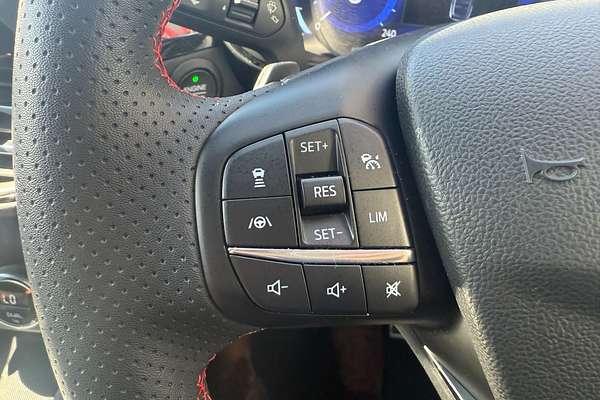 2022 Ford Escape ST-Line ZH