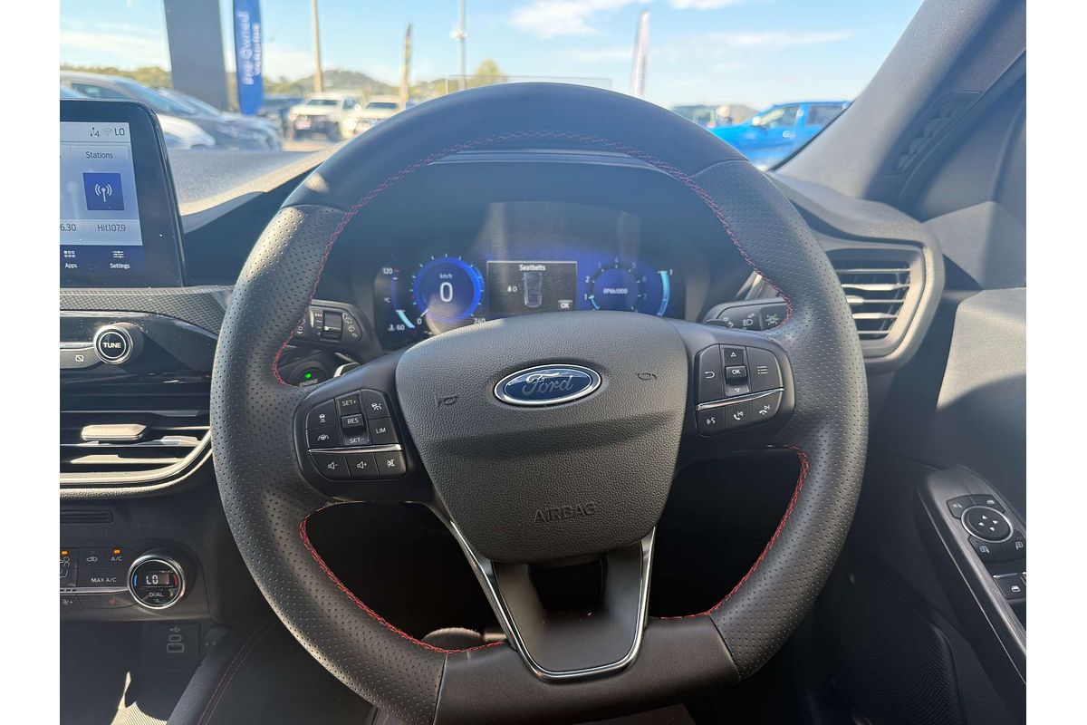 2022 Ford Escape ST-Line ZH
