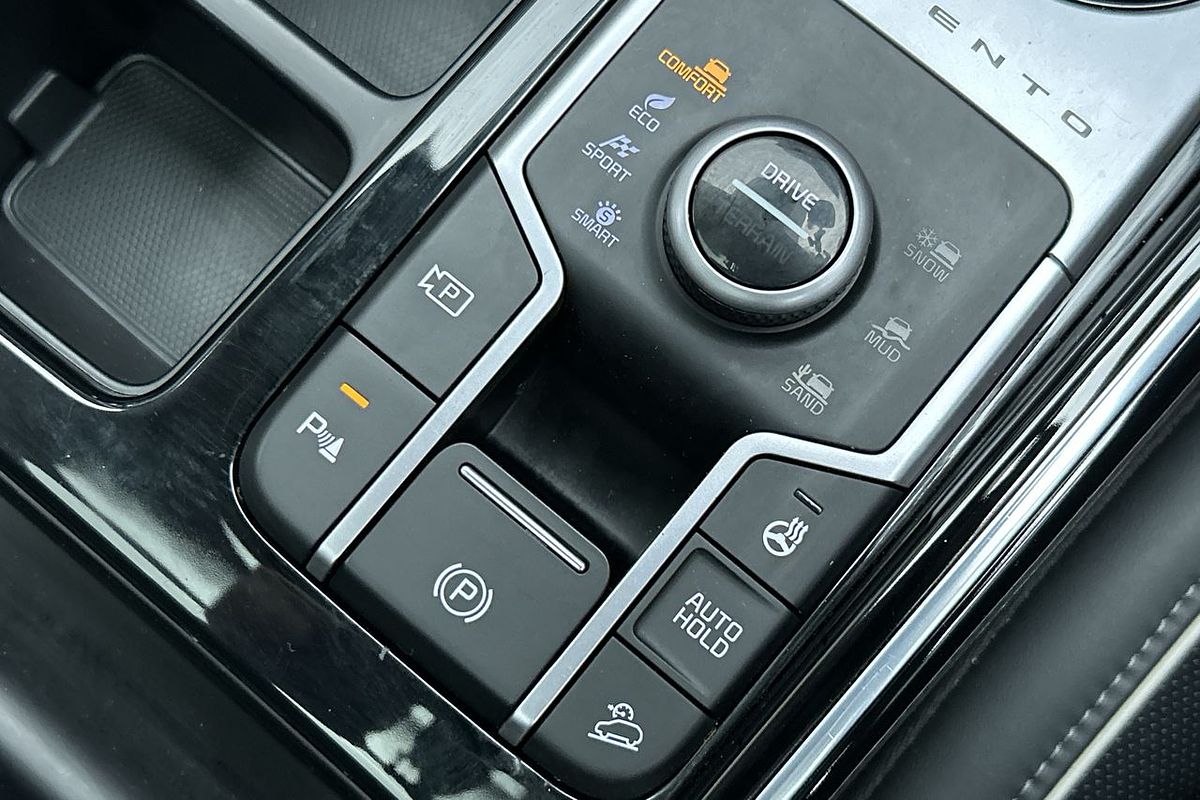 2022 Kia Sorento GT-Line MQ4