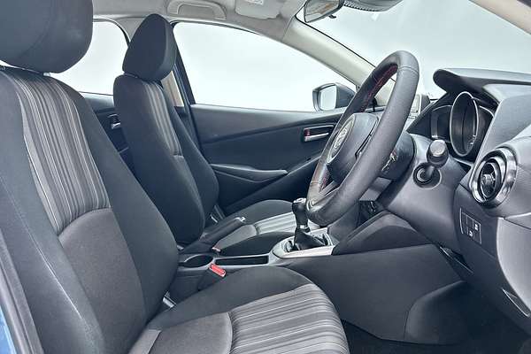 2019 Mazda 2 Neo DJ Series thumb-12