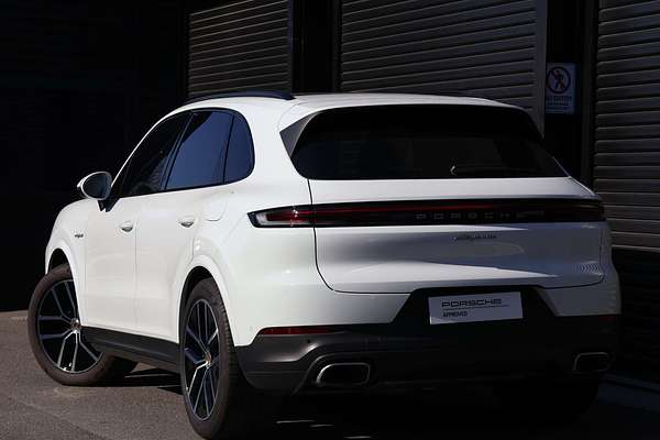 2023 Porsche Cayenne E-Hybrid 9YA II