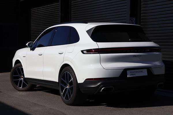 2023 Porsche Cayenne E-Hybrid 9YA II