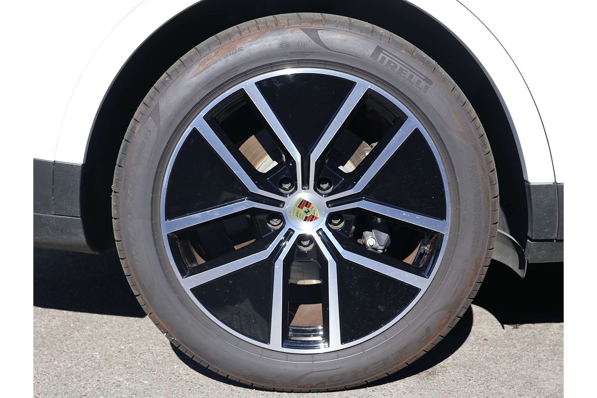 2023 Porsche Cayenne E-Hybrid 9YA II