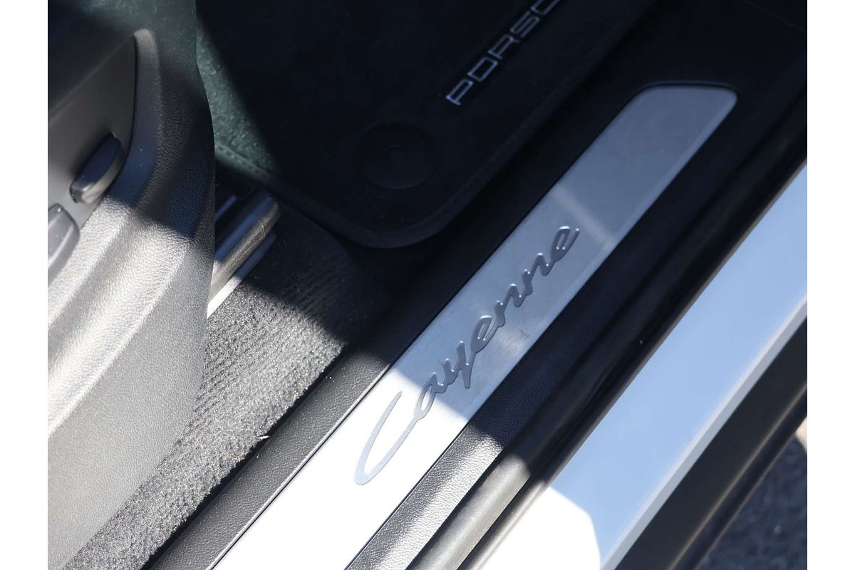 2023 Porsche Cayenne E-Hybrid 9YA II