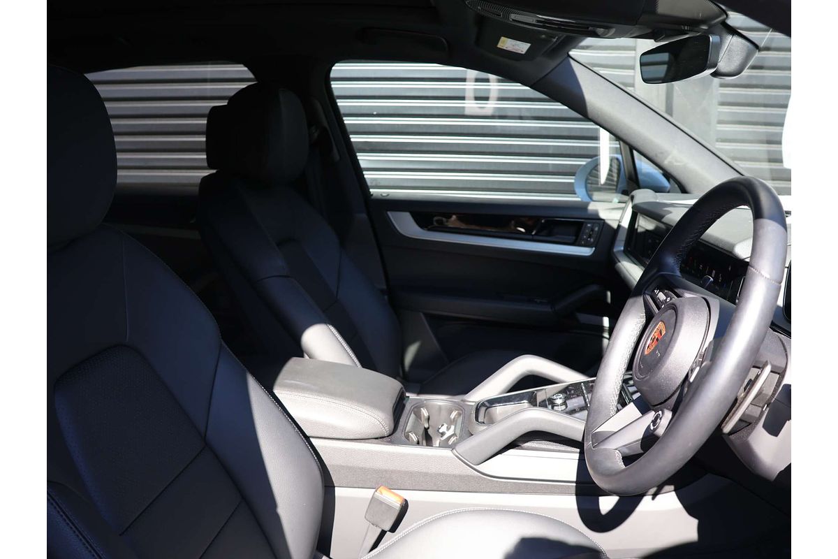 2023 Porsche Cayenne E-Hybrid 9YA II