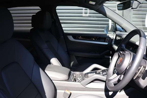 2023 Porsche Cayenne E-Hybrid 9YA II