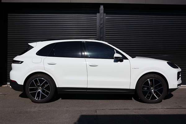 2023 Porsche Cayenne E-Hybrid 9YA II
