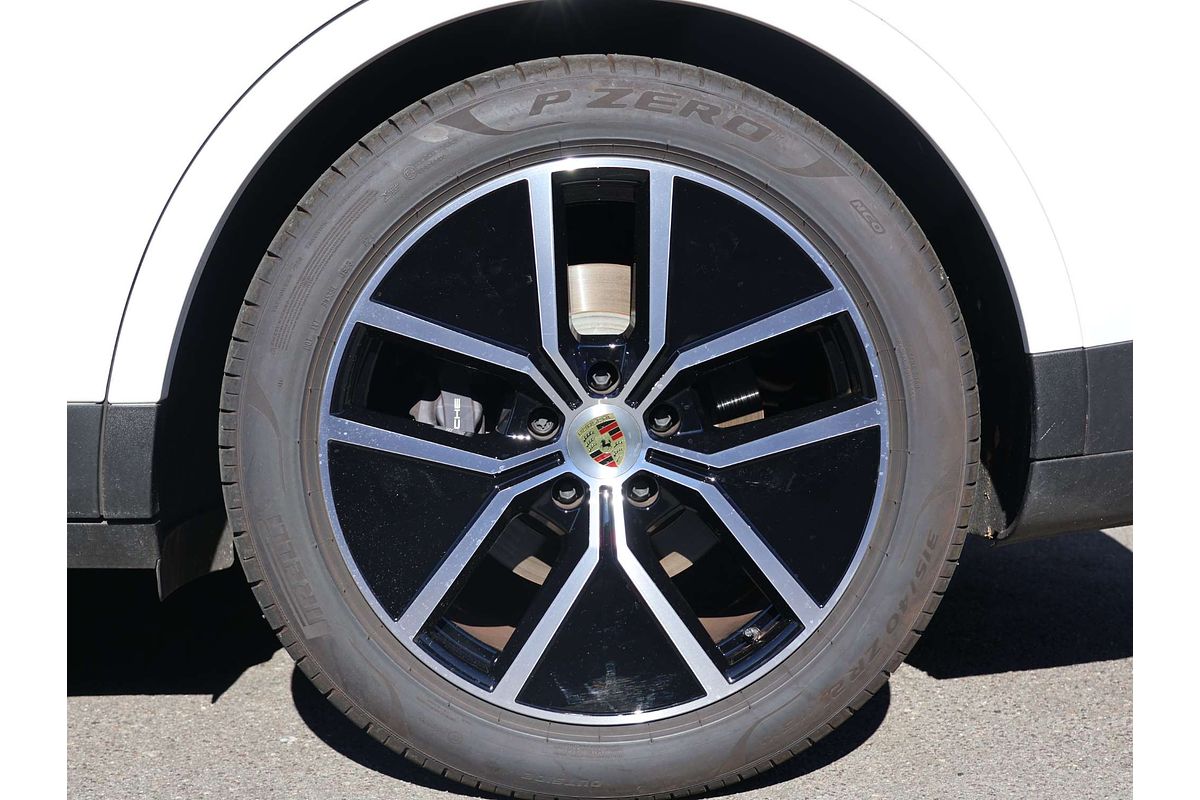 2023 Porsche Cayenne E-Hybrid 9YA II