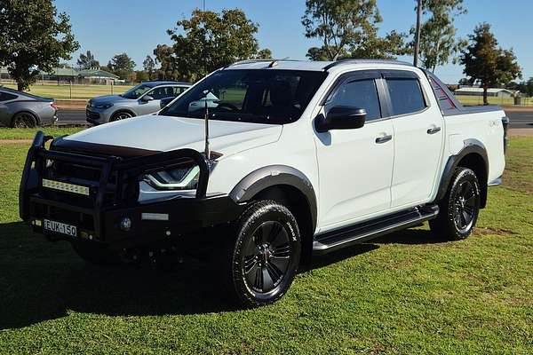 2022 Isuzu D-MAX X-TERRAIN 4X4