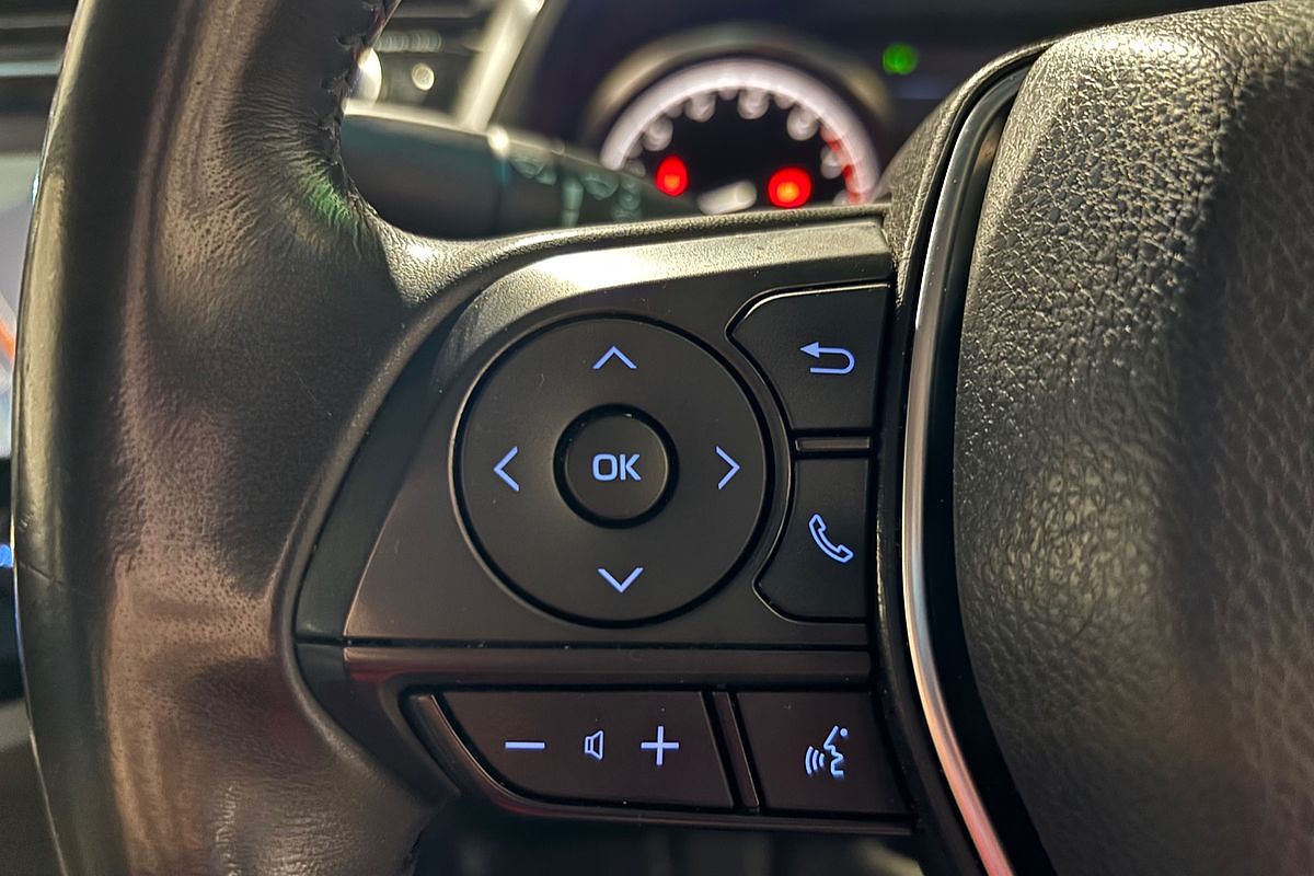 2018 Toyota Camry Ascent Sport ASV70R