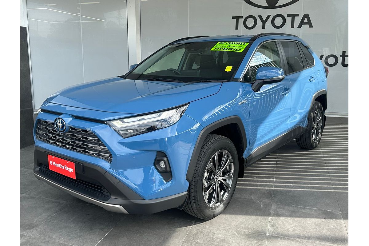 2024 Toyota RAV4