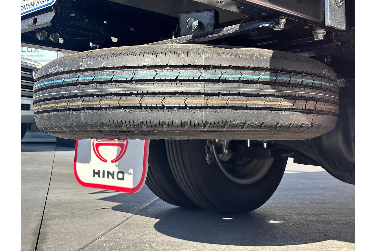 2021 Hino 300 Series 616 Alloy Tray SWB