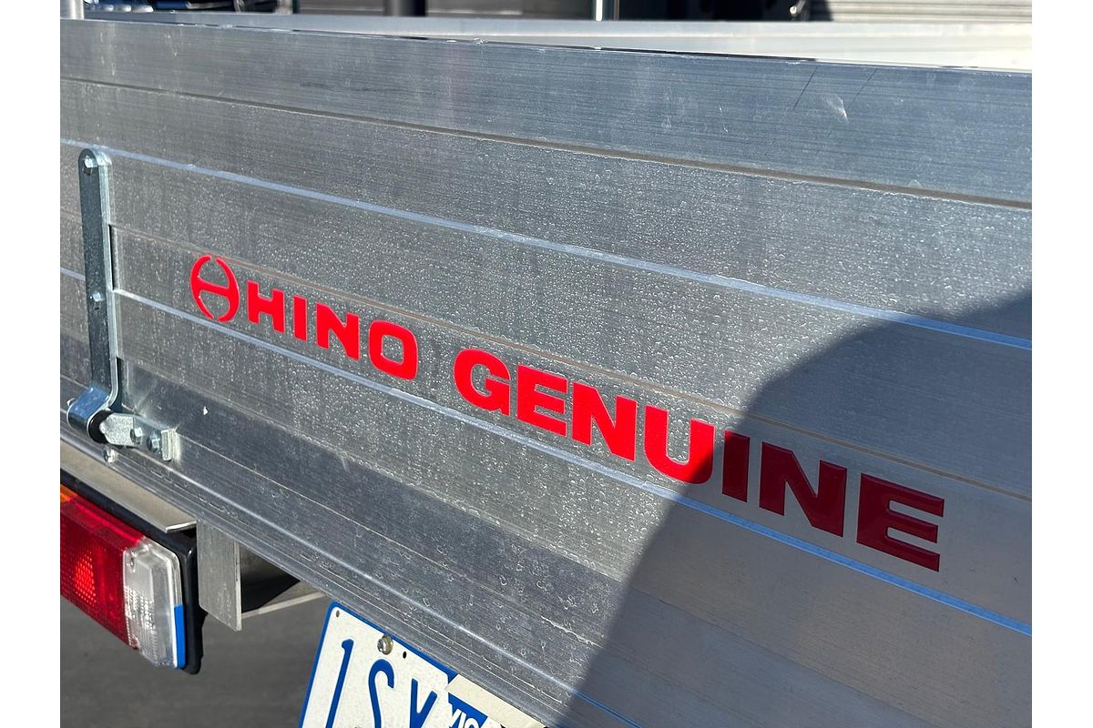 2021 Hino 300 Series 616 Alloy Tray SWB