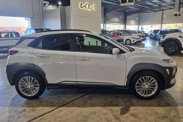 2020 Hyundai Kona Elite OS.3