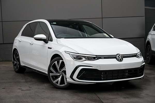 2024 Volkswagen Golf 110TSI R-Line 8