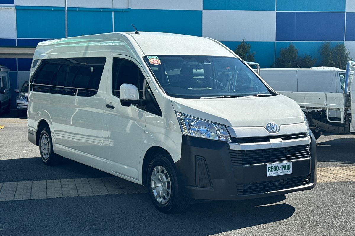2020 Toyota Hiace Commuter GDH322R