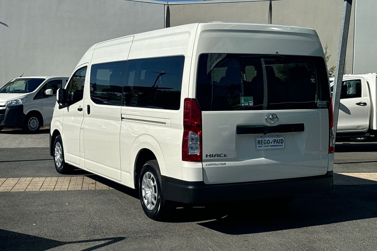 2020 Toyota Hiace Commuter GDH322R