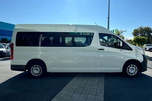 2020 Toyota Hiace Commuter GDH322R