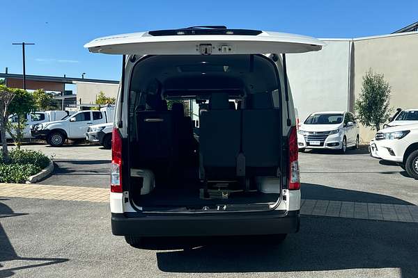 2020 Toyota Hiace Commuter GDH322R