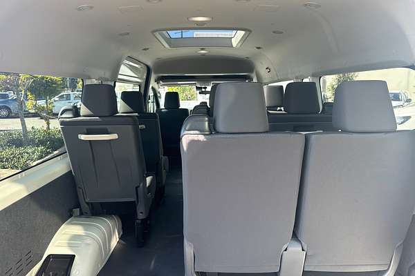 2020 Toyota Hiace Commuter GDH322R