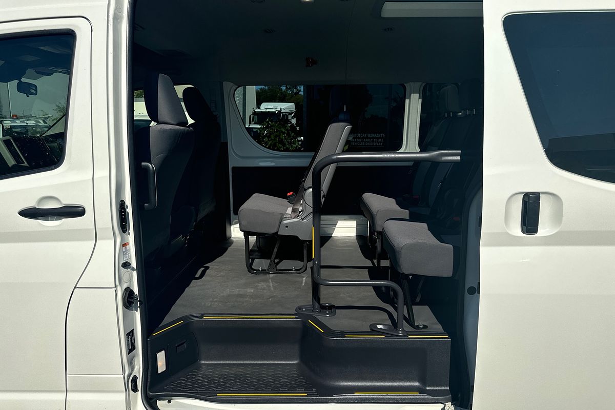 2020 Toyota Hiace Commuter GDH322R