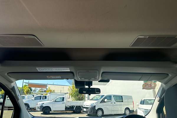 2020 Toyota Hiace Commuter GDH322R