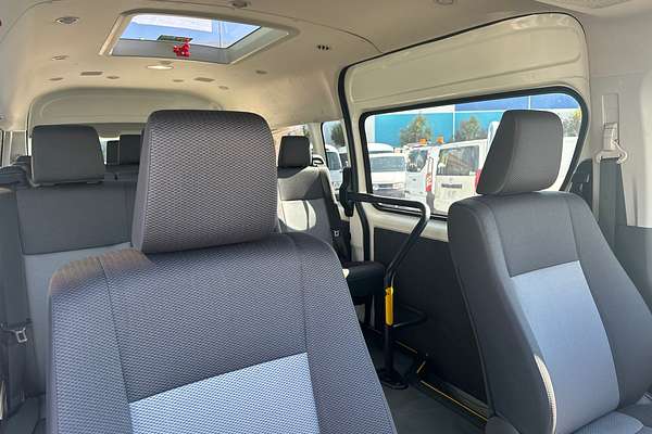 2020 Toyota Hiace Commuter GDH322R