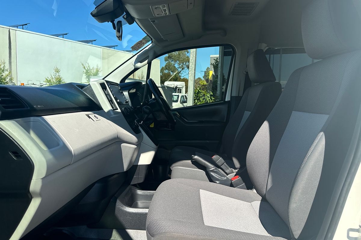 2020 Toyota Hiace Commuter GDH322R