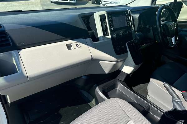 2020 Toyota Hiace Commuter GDH322R