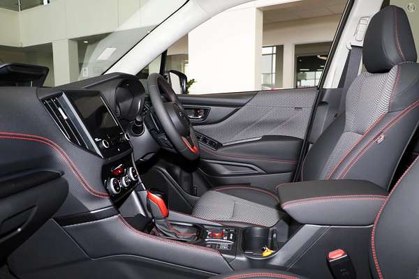 2024 Subaru Forester 2.5i Sport S5