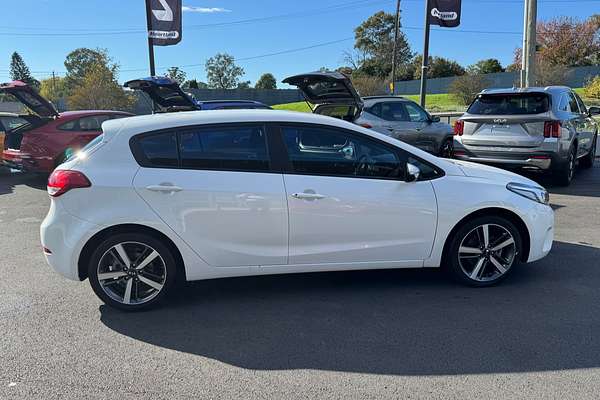 2017 Kia Cerato Sport YD