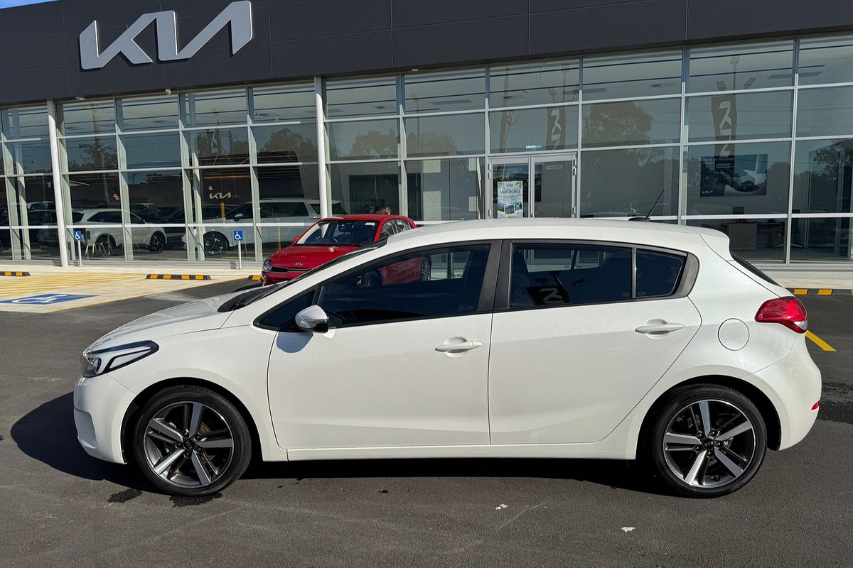 2017 Kia Cerato Sport YD