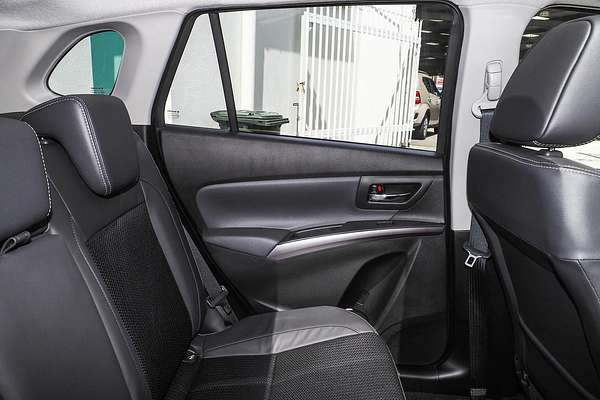 2024 Suzuki S-Cross ALLGRIP Prestige JYB