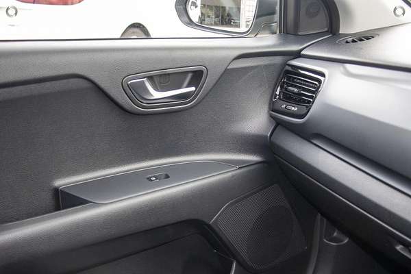 2025 Kia Stonic Sport YB