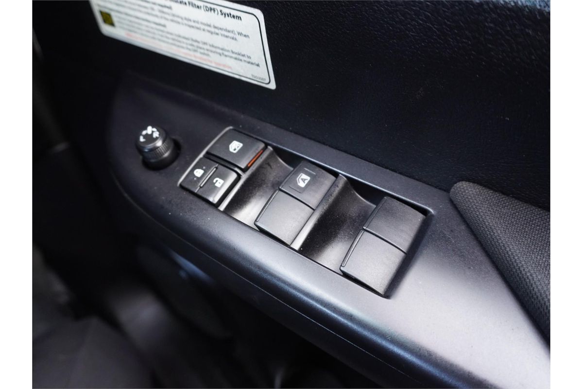 2021 Toyota Hilux SR GUN126R 4X4