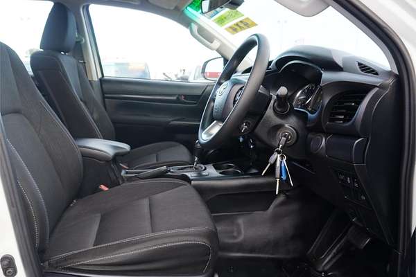 2021 Toyota Hilux SR GUN126R 4X4