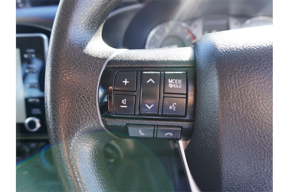 2021 Toyota Hilux SR GUN126R 4X4