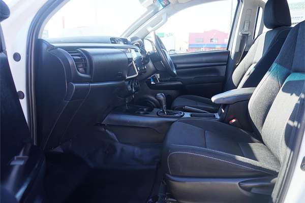 2021 Toyota Hilux SR GUN126R 4X4