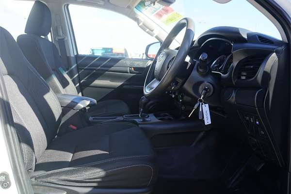 2021 Toyota Hilux SR GUN126R 4X4