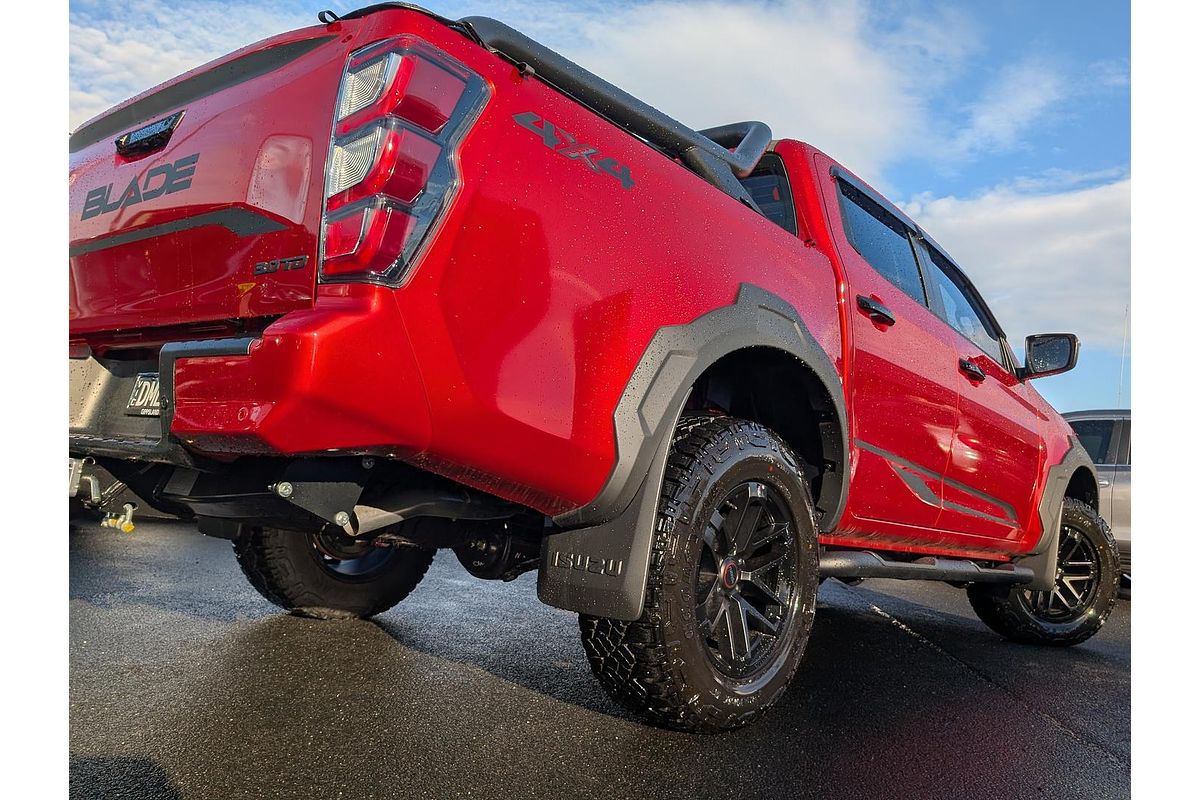 2025 Isuzu D-MAX BLADE 4X4