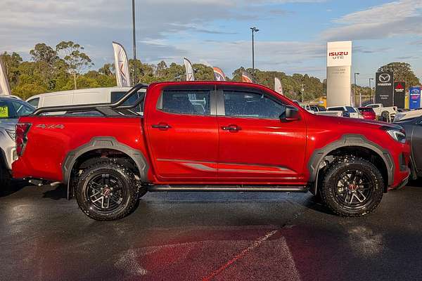 2025 Isuzu D-MAX BLADE 4X4