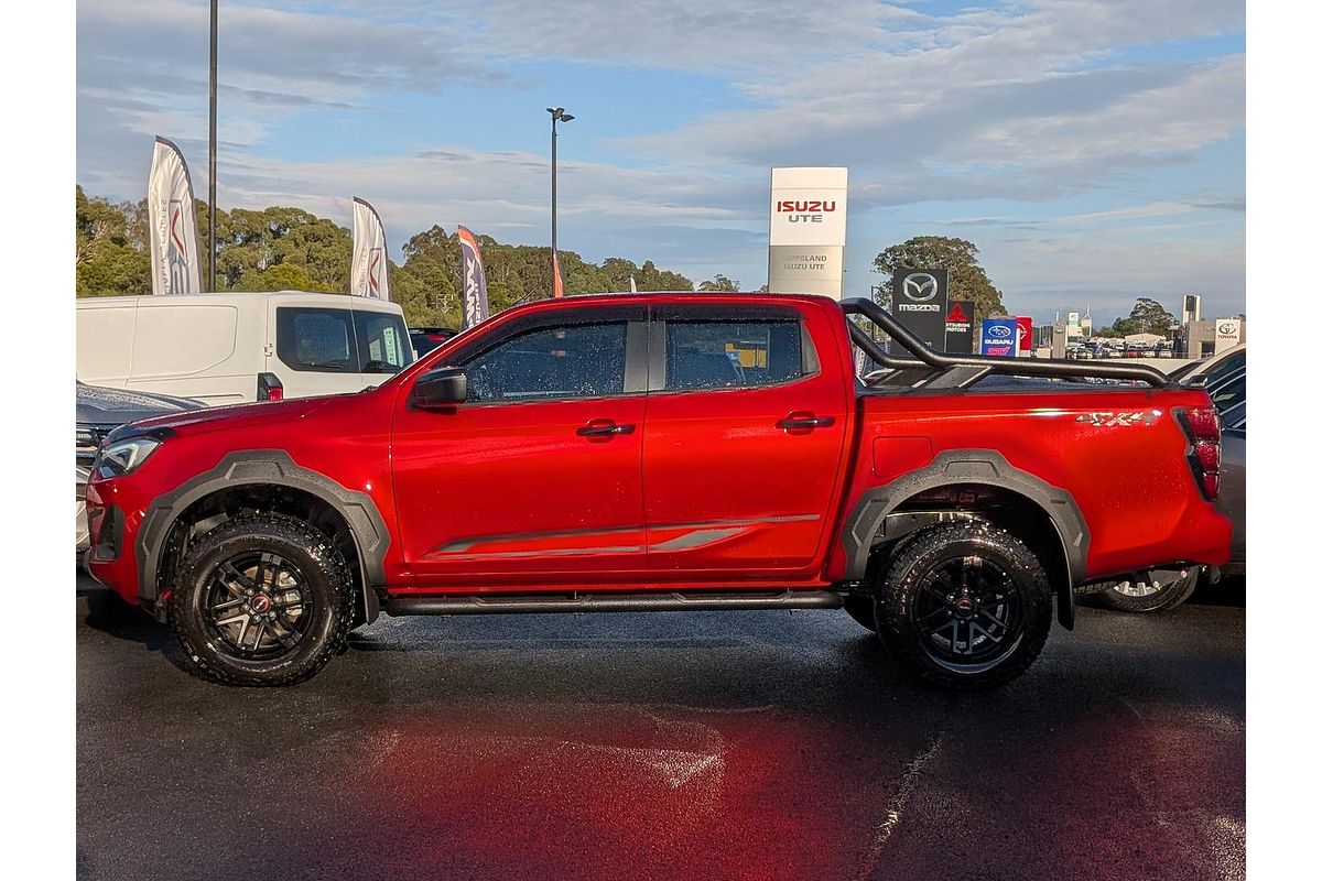 2025 Isuzu D-MAX BLADE 4X4