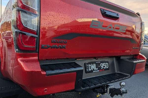 2025 Isuzu D-MAX BLADE 4X4